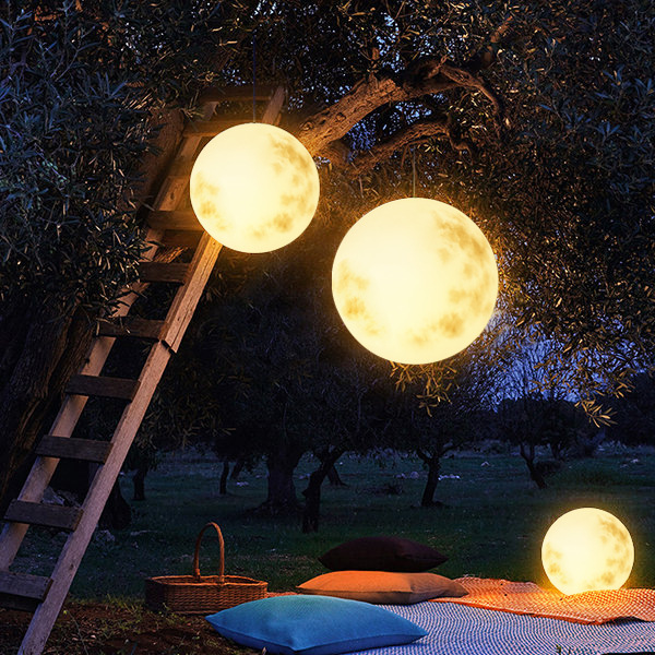 Celestial Glow - lampa ogrodowa, widok z boku