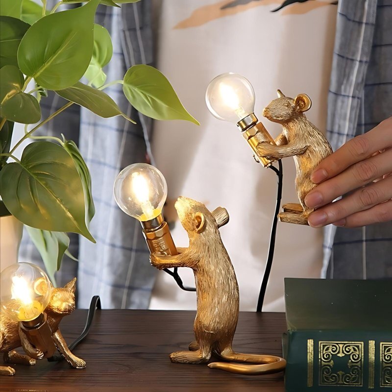Mus | Designerska Lampa Stołowa Myszka LED – Dekoracyjna Lampka do Salonu i Sypialni