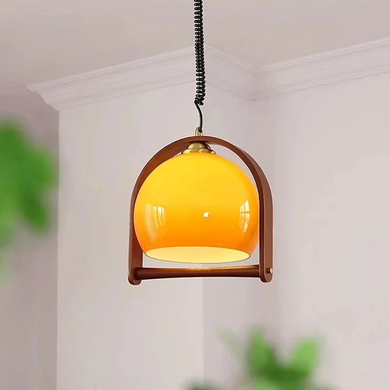 Drewniana lampa wisząca vintage | Designerska lampa sufitowa z drewna i szkła do salonu oraz jadalni