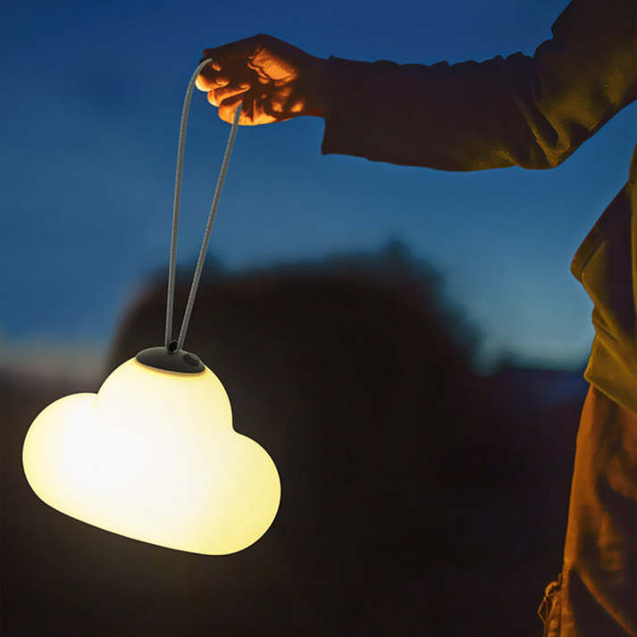 Cloud - lampa wisząca w ogrodzie