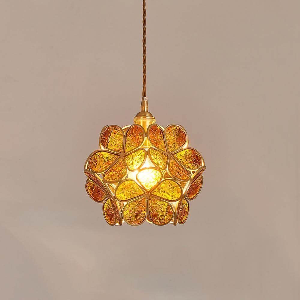 Lumen Collection | Szklana lampa wisząca z kloszem w kształcie płatków | Eleganckie oświetlenie do kuchni, jadalni i przedpokoju