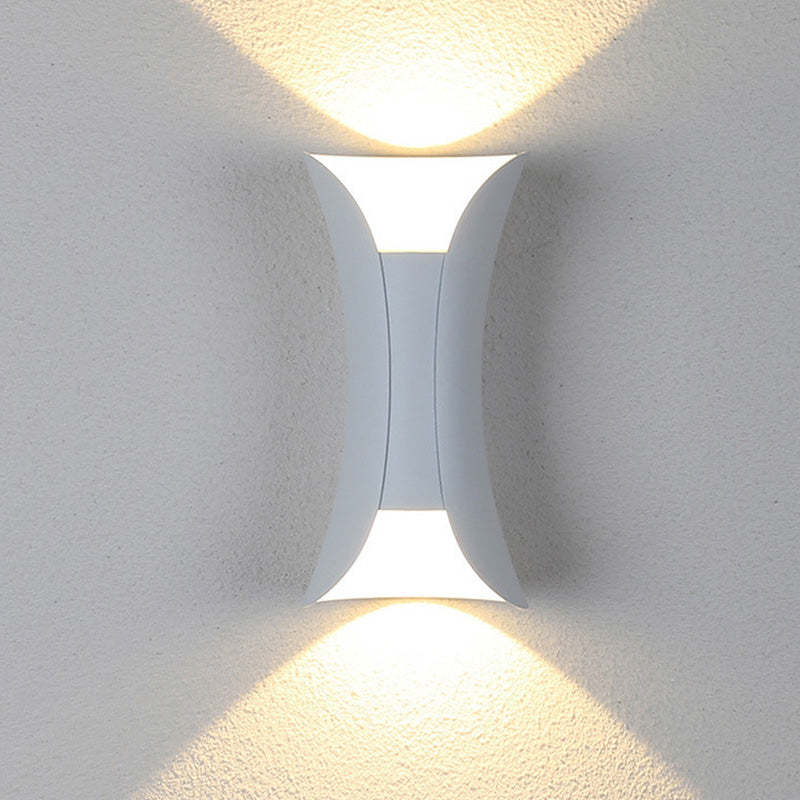 Elegancka Zewnętrzna Lampa Ścienna LED | Wodoodporna Konstrukcja Aluminiowa