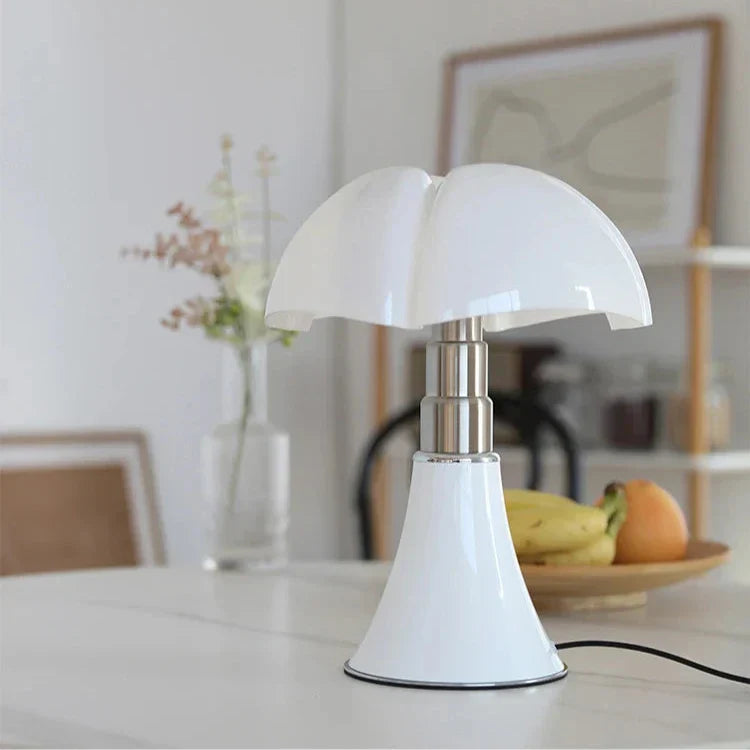 Elegant Vintage | Lampa stołowa LED w stylu retro z energooszczędnym oświetleniem i eleganckim designem