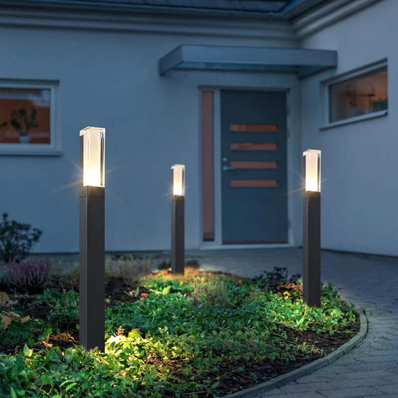 Gavia | Weather-Resistant LED Outdoor Lamp