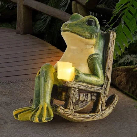 Glowing Frog Statue | Solar Garden Decor with Soft Light