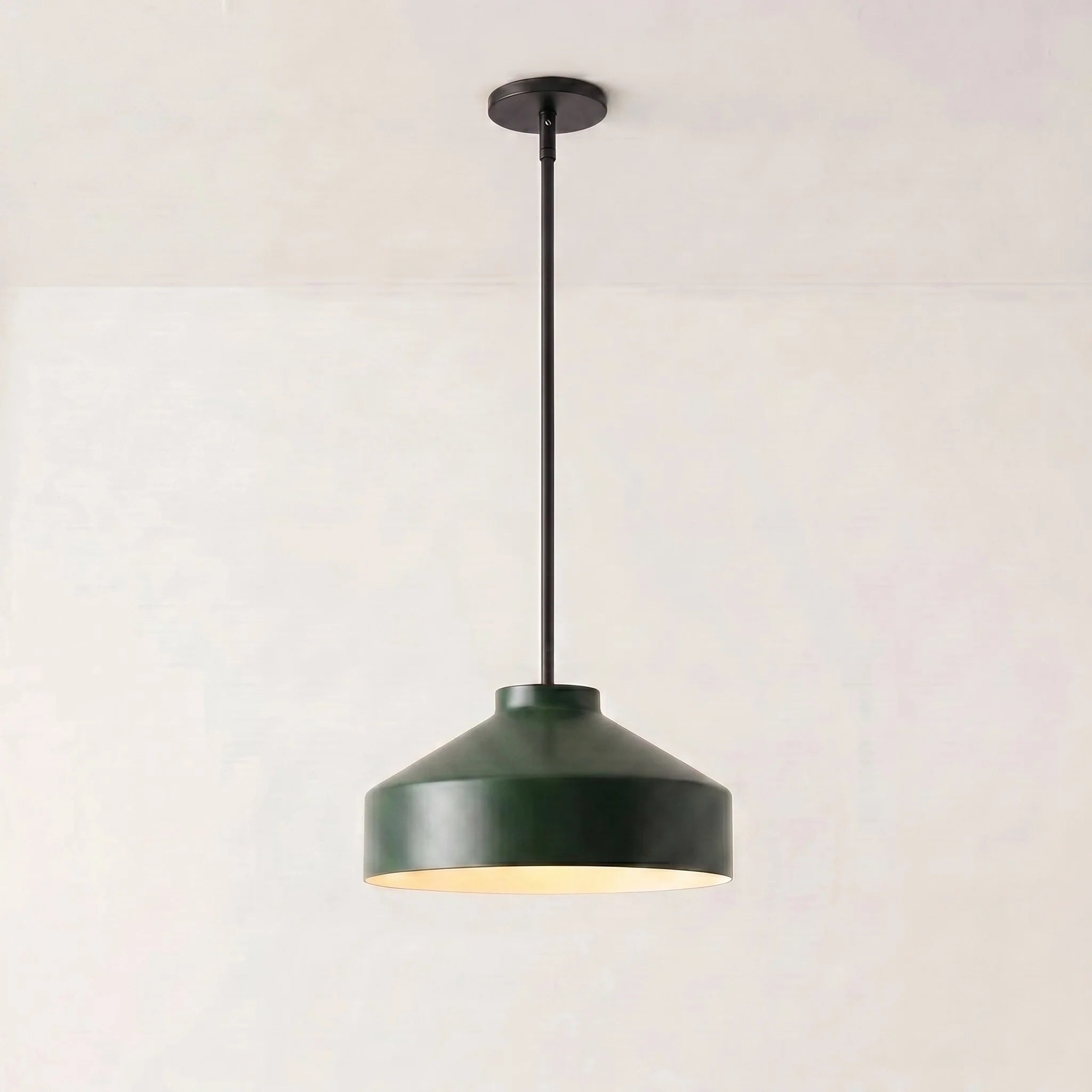 Lampa wisząca z matowego metalu | Skandynawski minimalistyczny design z regulowaną wysokością | Stylowe oświetlenie do kuchni, jadalni i przedpokoju