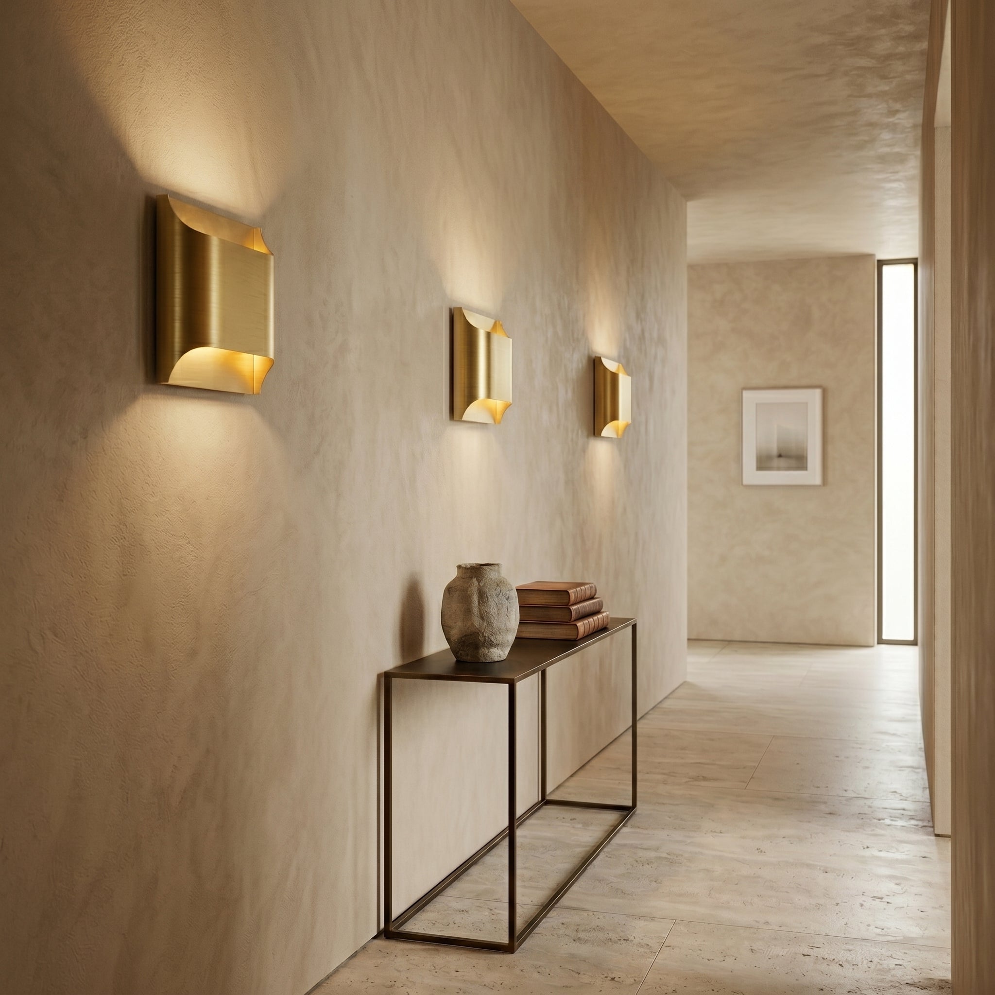 Nowoczesny Mosiężny Kinkiet Ścienny | Elegancka Lampa ze Stożkowym Kloszem