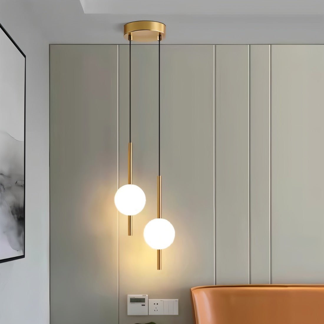 Nordic Glow | Lampa wisząca z akrylową kulą i regulowaną wysokością zawieszenia