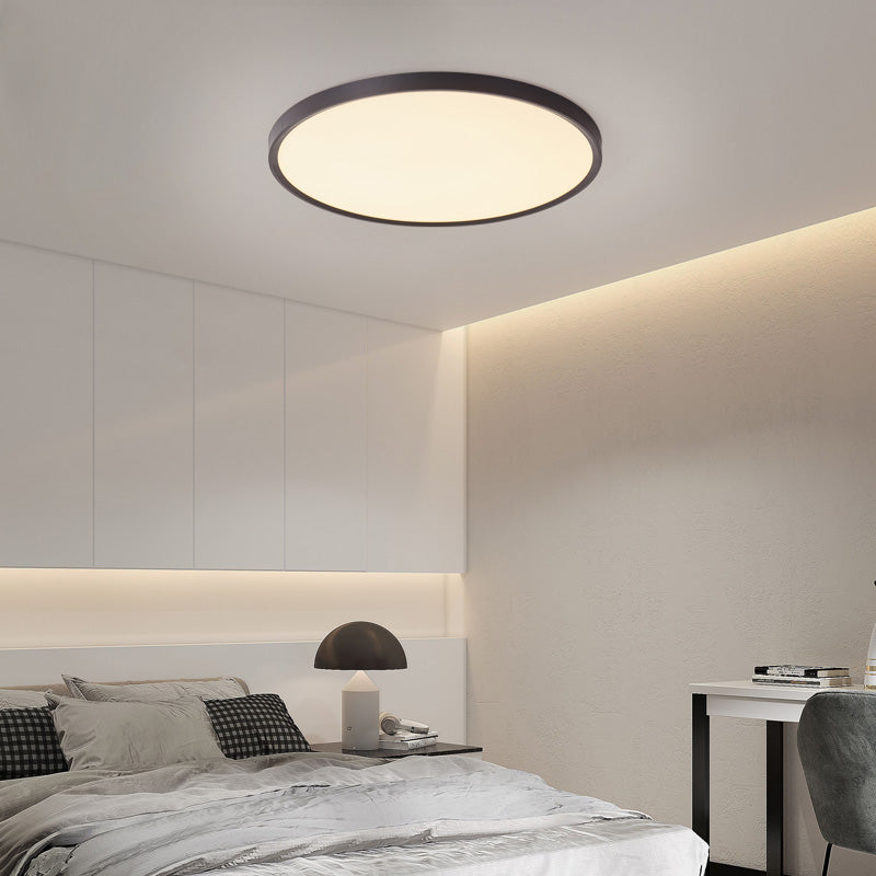 AquaGlow | Wodoodporna Lampa Sufitowa LED IP66 do Łazienki i Wnętrz o Podwyższonej Wilgotności
