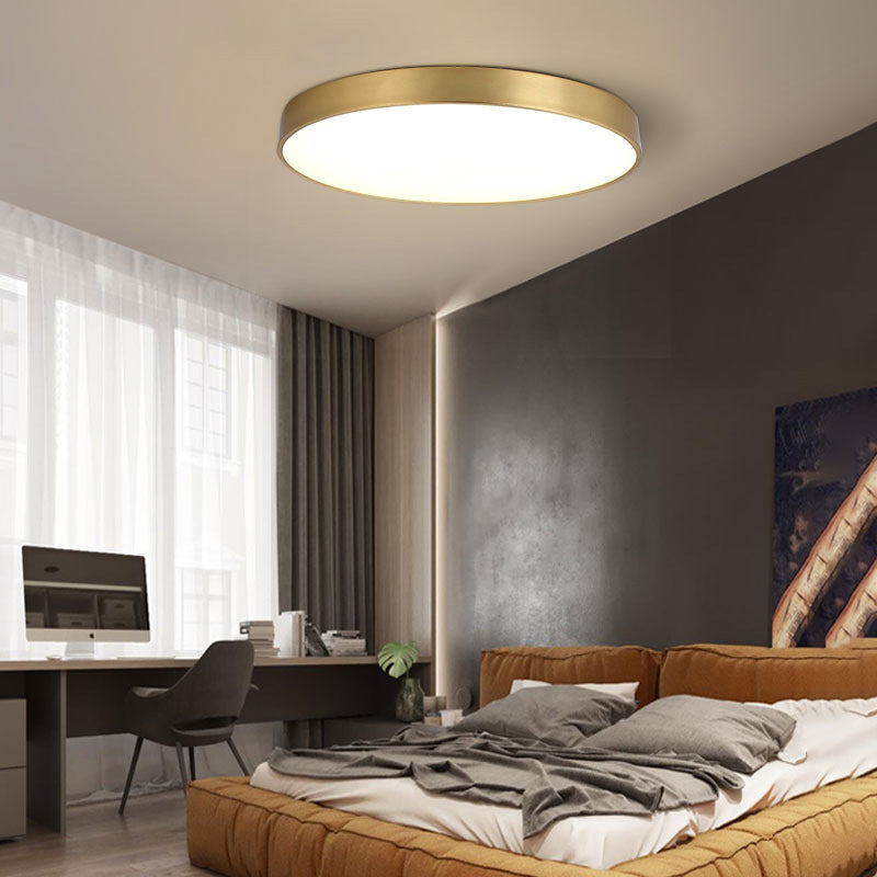 Arisha | Skandynawska Lampa Sufitowa LED – Nowoczesny Plafon LED w Złotym Wykończeniu do Salonu, Sypialni i Jadalni