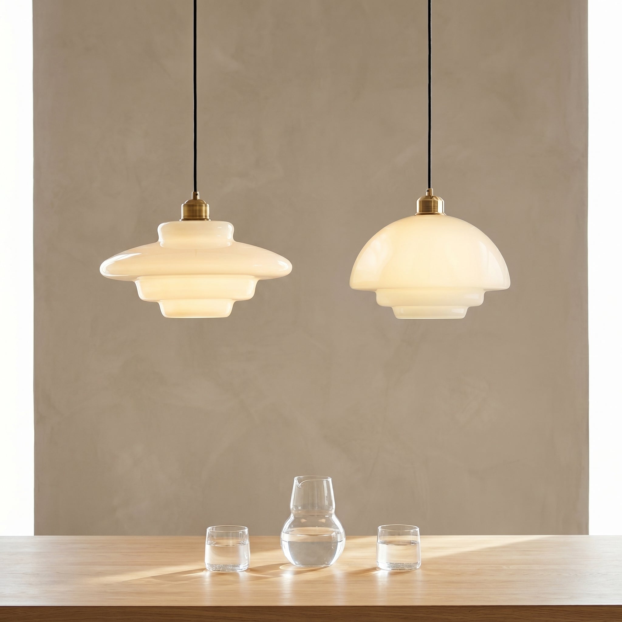 Lampa wisząca La Perle Art Deco | Designerska lampa sufitowa ze szkła i mosiądzu do salonu i jadalni