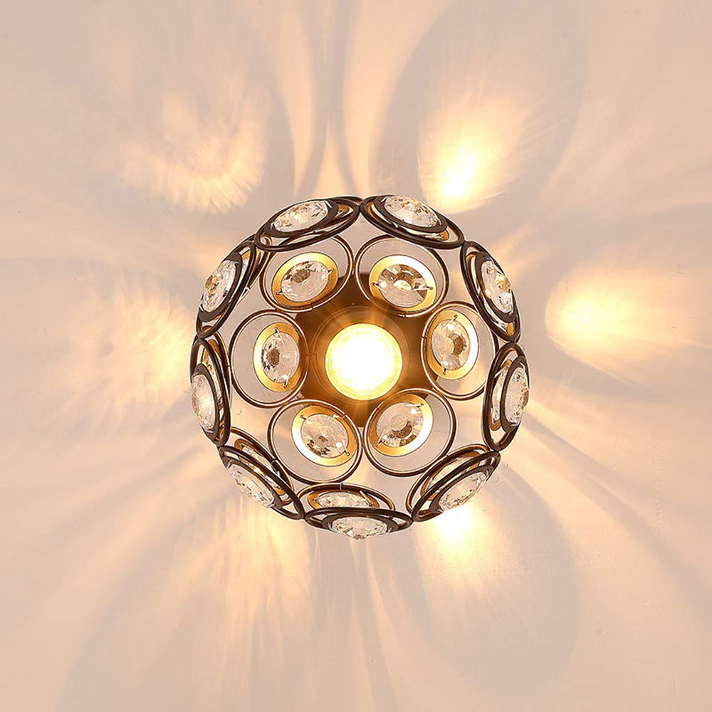 AuroraGleam | Złota Lampa Sufitowa Natynkowa z Kryształowymi Kulami – Luksusowy Design