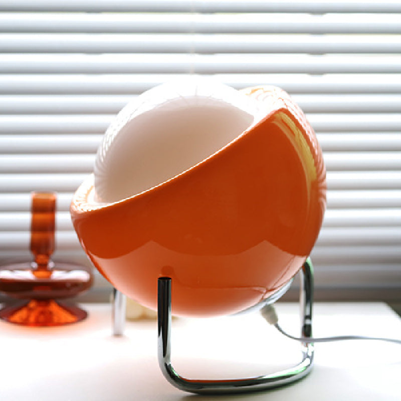 Kolekcja Bauhaus | Retro Lampa Stołowa LED ze Szklanym Kloszem do Sypialni i Salonu