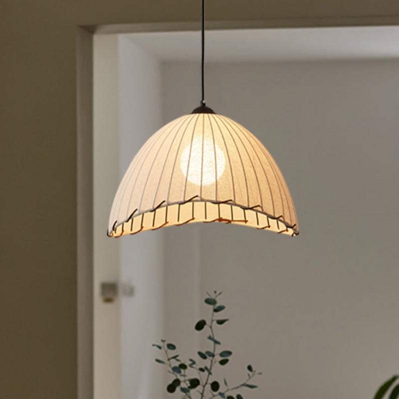 Plisowana Lampa Wisząca w Stylu Boho z Metalu i Tkaniny
