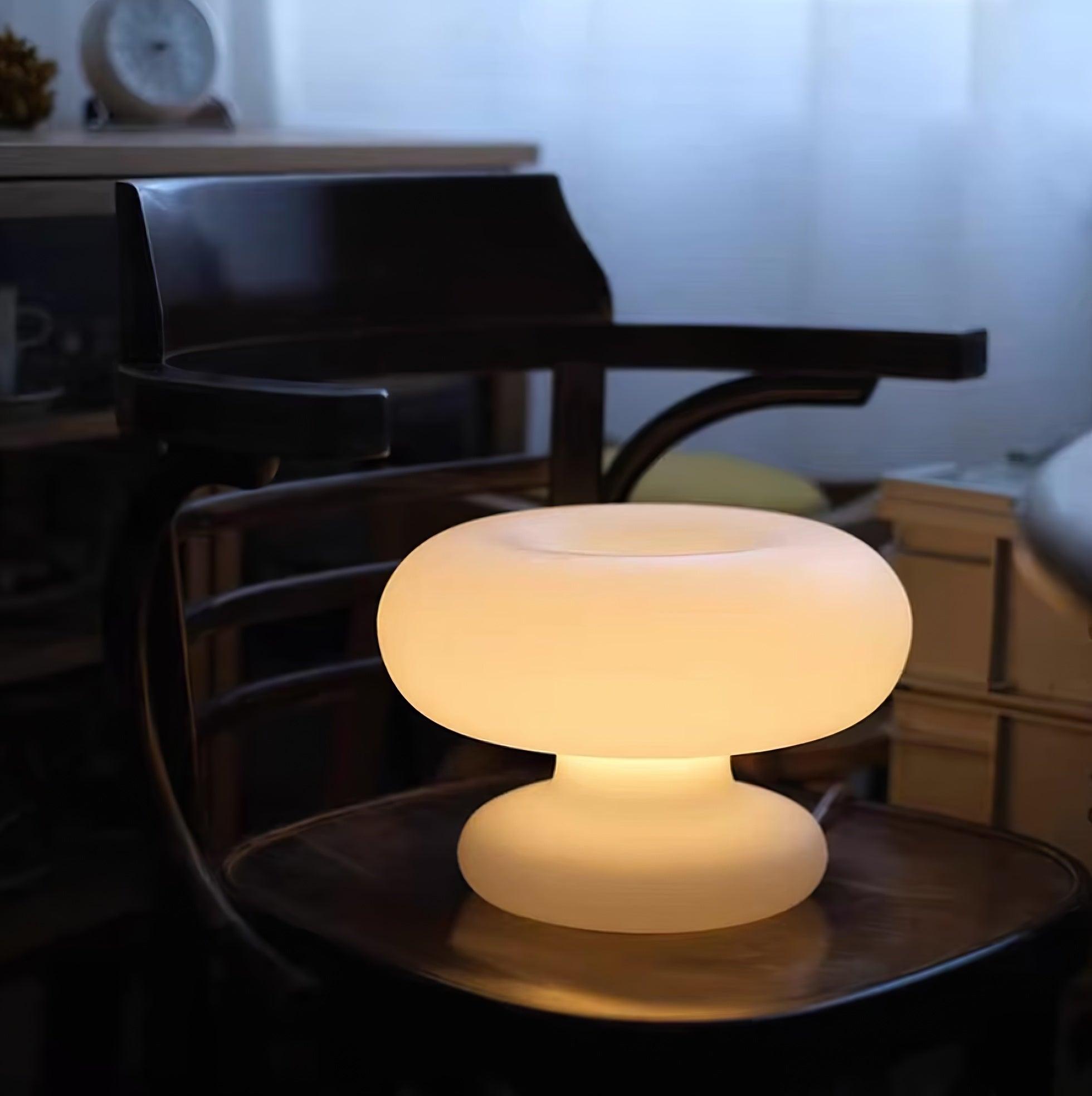 Donut | Designerska Lampa Stołowa E14/G9 – Nowoczesna Lampa do Salonu i Sypialni