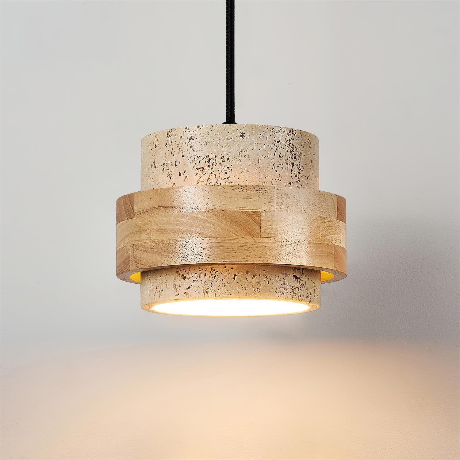 Lampa wisząca Cole z trawertynu | Designerska lampa sufitowa z naturalnego kamienia i drewna do salonu oraz jadalni