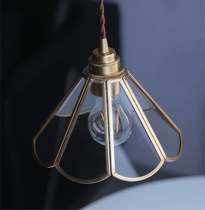 Mosiężna lampa wisząca ze szkła | Designerska lampa sufitowa do salonu, jadalni i kuchni