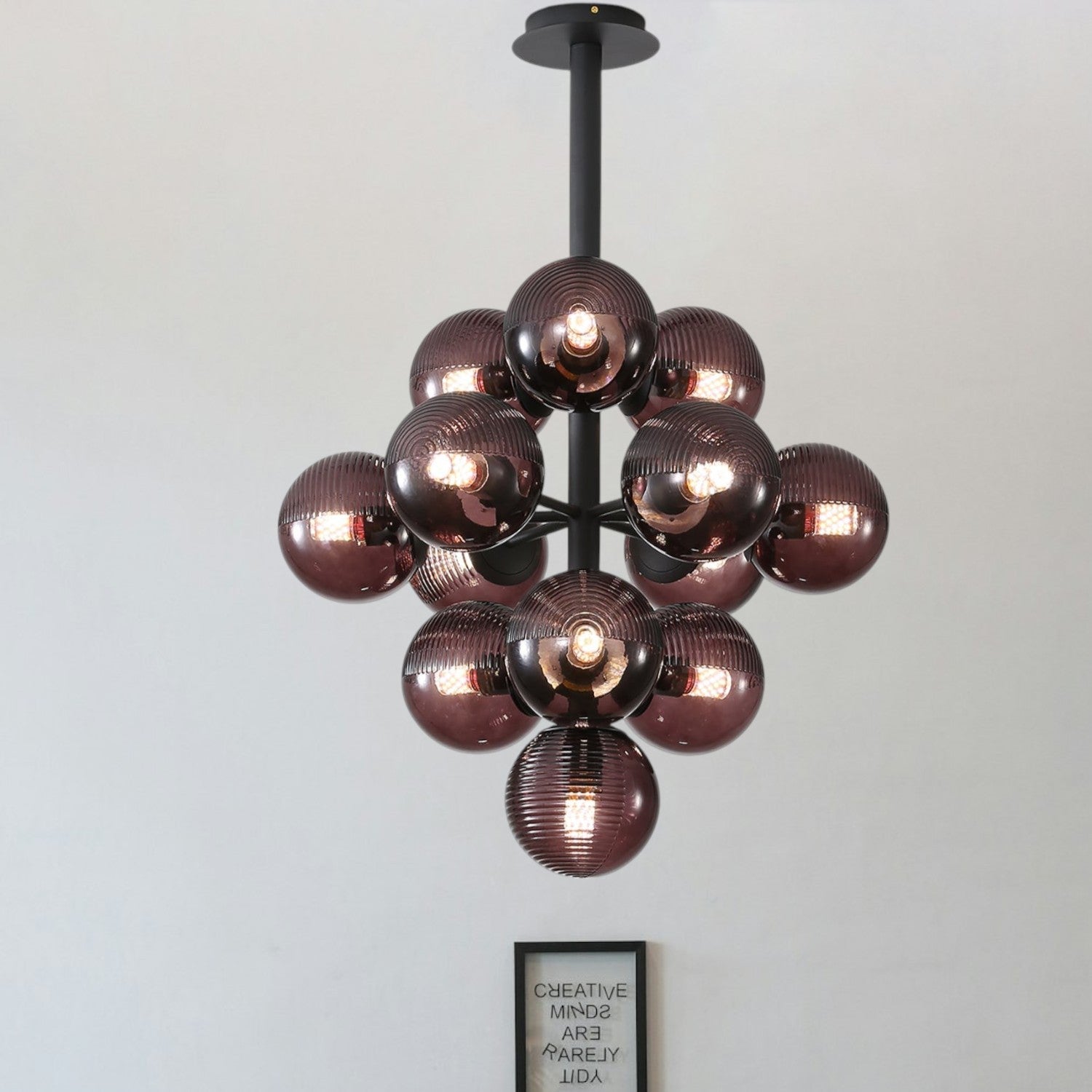 Lumen Collection | Designerska lampa wisząca Grape ze szkła | Eleganckie oświetlenie do salonu i jadalni