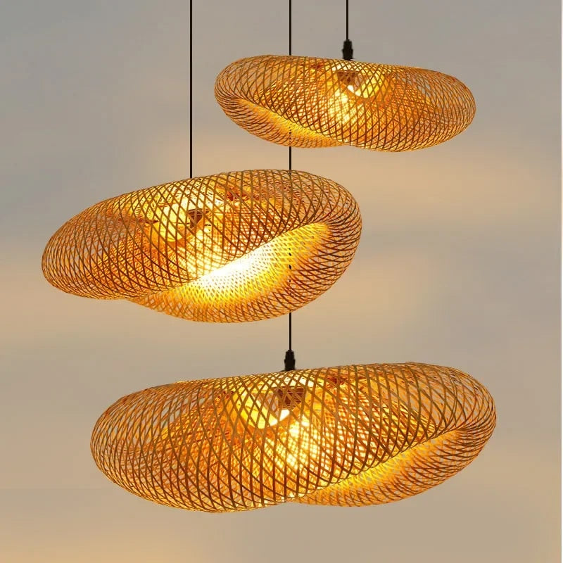 Lumen Collection | Bambusowa lampa wisząca ręcznie pleciona | Naturalne oświetlenie do salonu, jadalni i kuchni