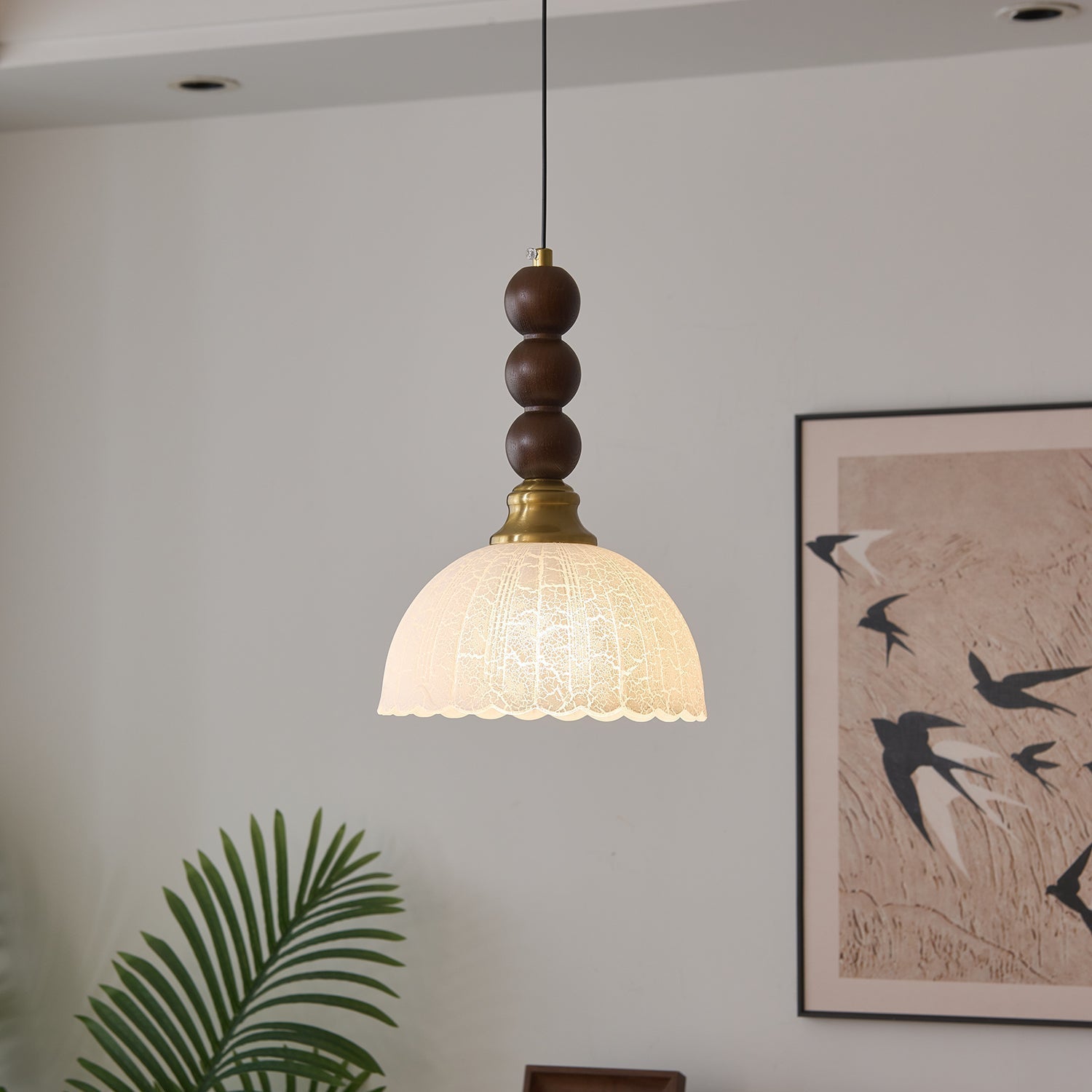 Lumen Collection | Elegancka lampa wisząca ze szkła i drewna | Designerskie oświetlenie do salonu, jadalni i sypialni