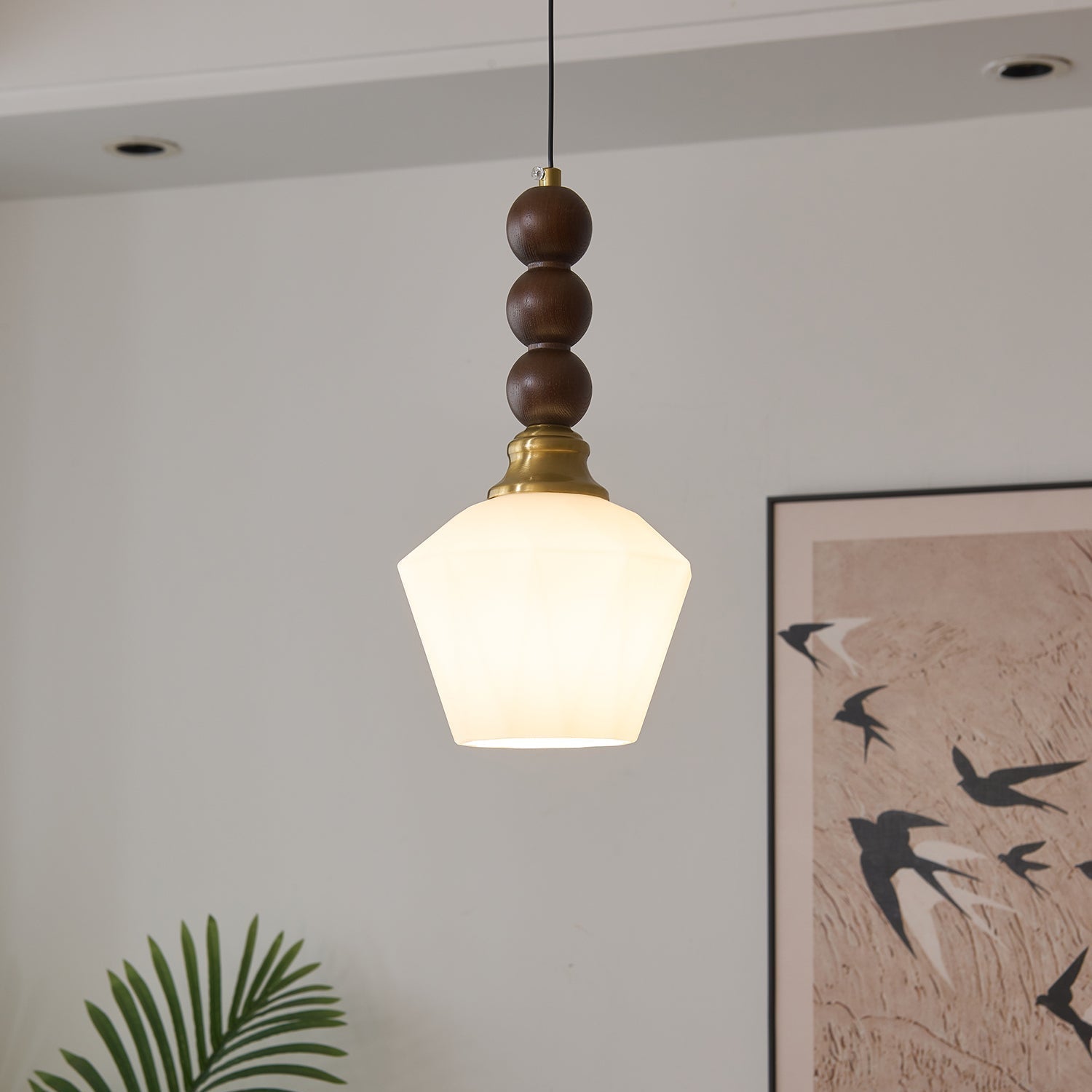 Lumen Collection | Elegancka lampa wisząca ze szkła i drewna | Ponadczasowe oświetlenie do salonu i jadalni