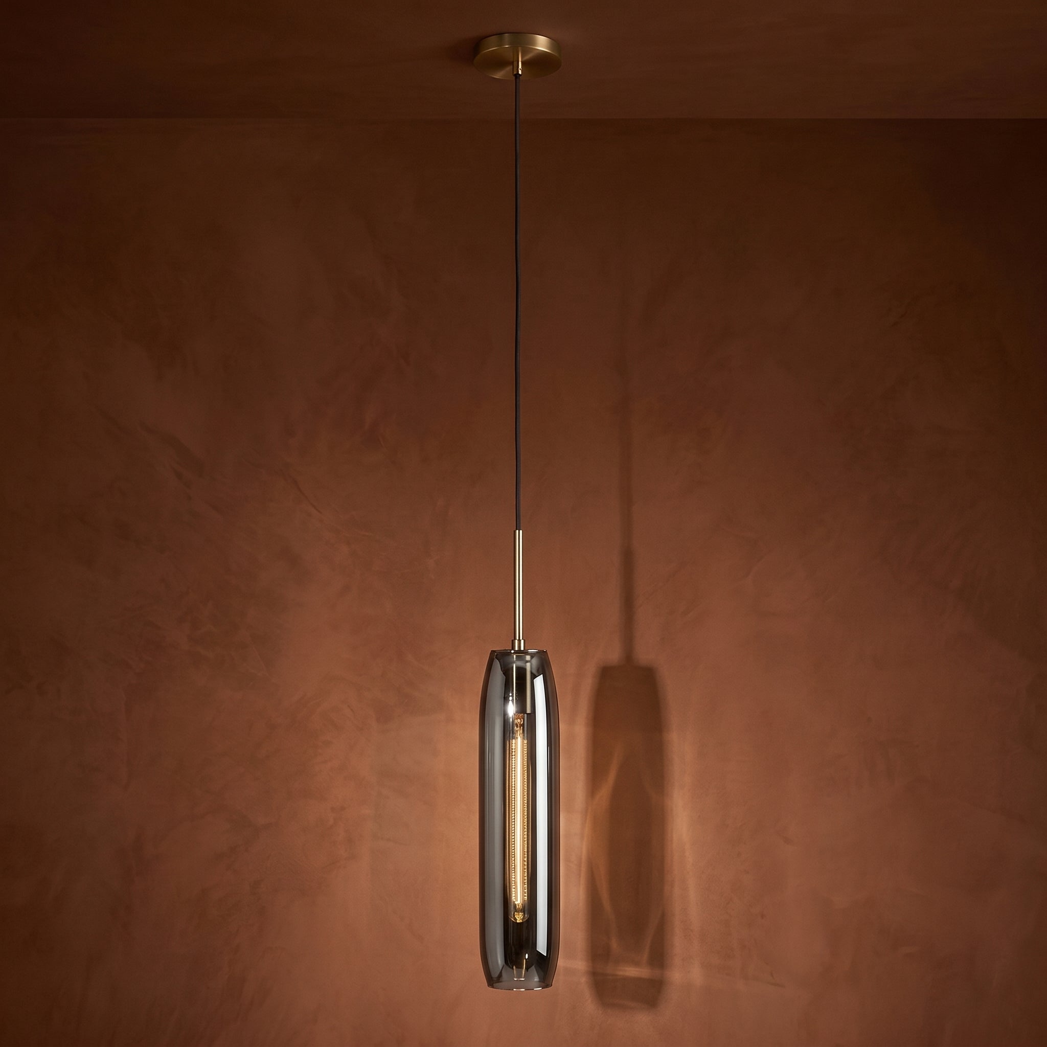 Lampa wisząca Lumen Audrey Crystal | Designerska szklana lampa LED z mosiądzu do salonu, kuchni i jadalni