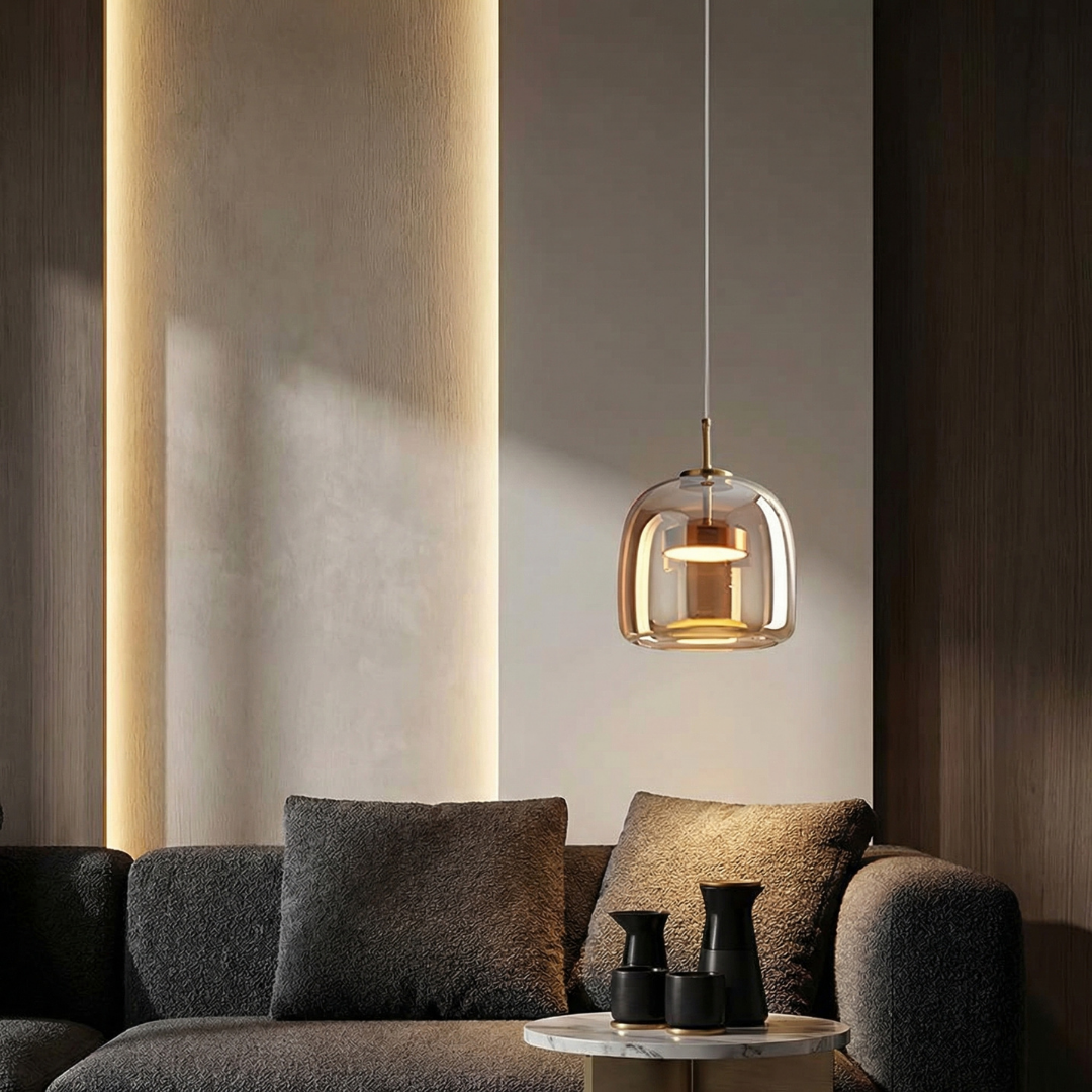Lumen Collection | Lampa wisząca z przydymionego szkła z eleganckim kloszem kopułowym do nowoczesnej kuchni i jadalni