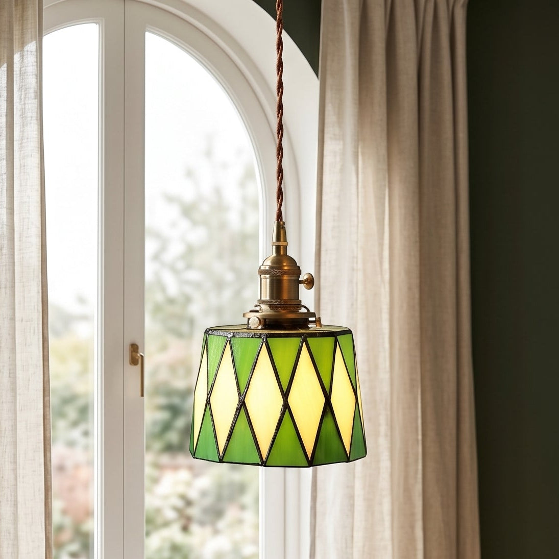 Lampa wisząca z witrażowego szkła | Designerska lampa z mosiądzu do kuchni, jadalni i salonu