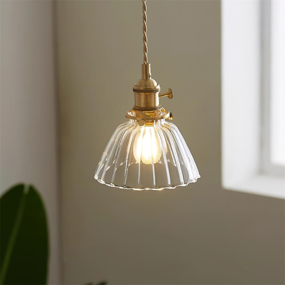 Luminous | Szklana lampa wisząca – przezroczysty klosz, mosiężne wykończenie, nowoczesny design