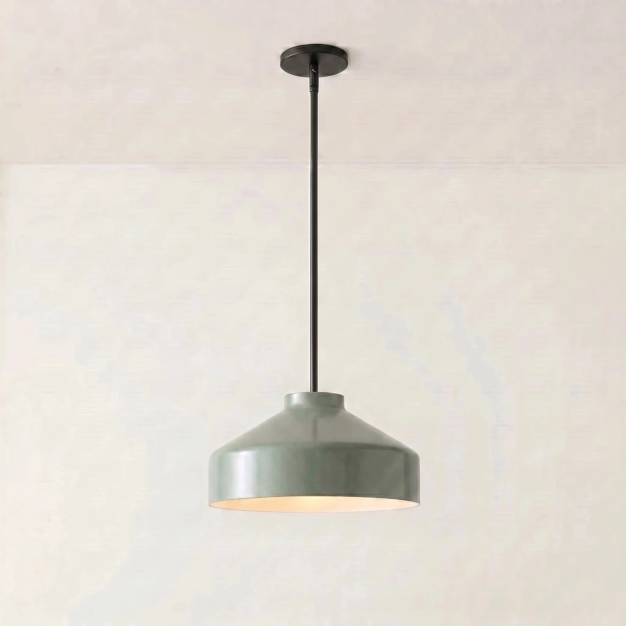Lampa wisząca z matowego metalu | Skandynawski minimalistyczny design z regulowaną wysokością | Stylowe oświetlenie do kuchni, jadalni i przedpokoju