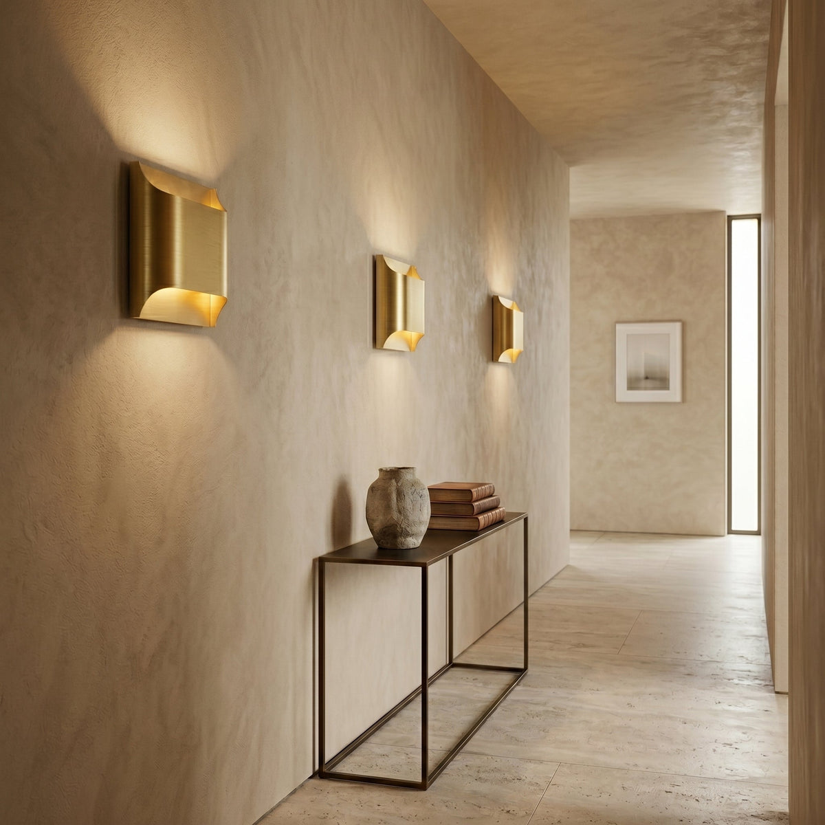 Nowoczesny Mosiężny Kinkiet Ścienny | Elegancka Lampa ze Stożkowym Kloszem
