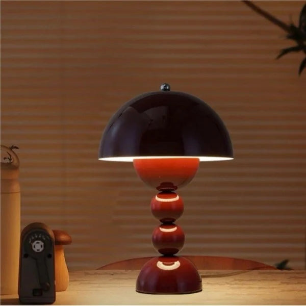 Nordic Flower Buds | Przenośna lampa stołowa z akumulatorem | Bezprzewodowy design zapewniający nowoczesną atmosferę