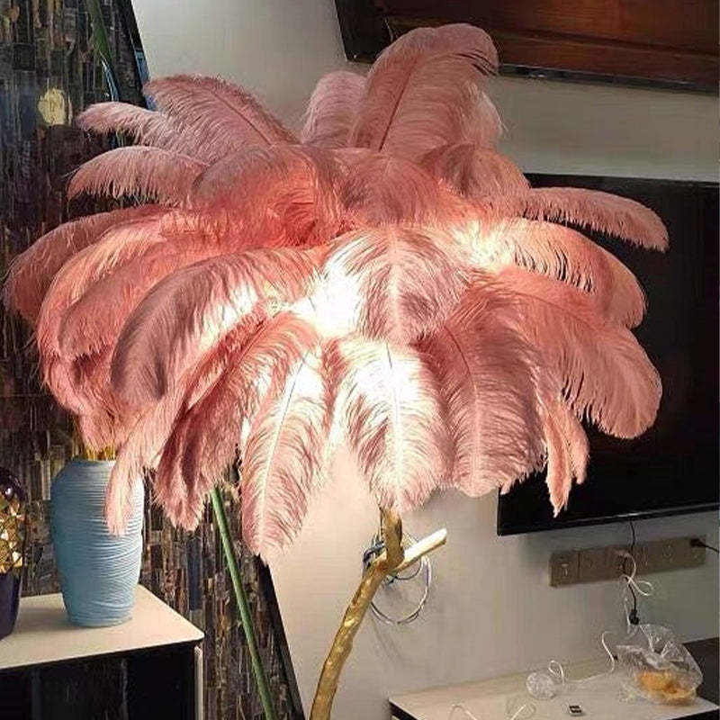 Nordic Luxury | Luksusowa Lampa z Piórami Strusia – Designerska Lampa Podłogowa do Salonu i Sypialni