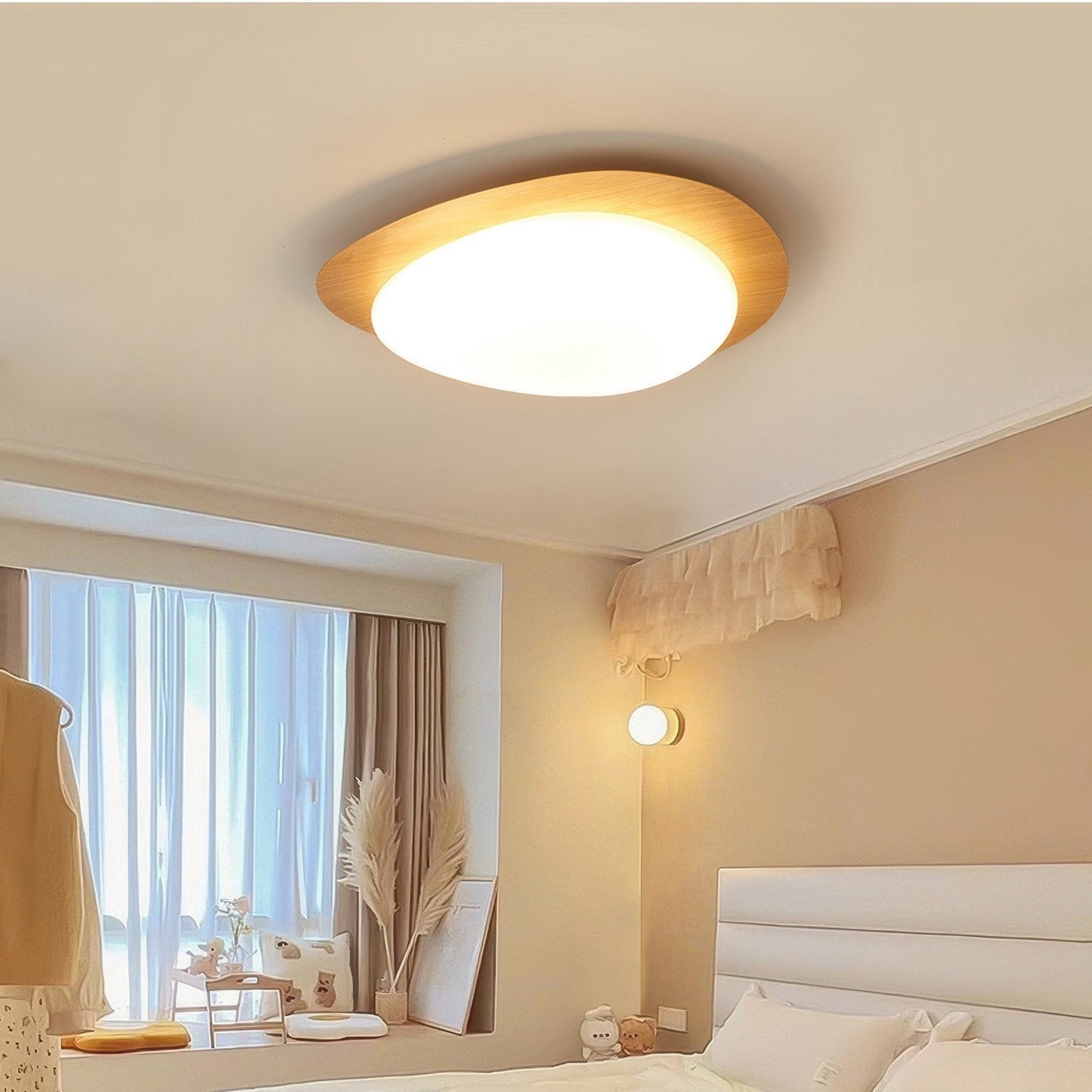 PebbleGlow | Elegancka lampa sufitowa typu flush mount z naturalnym wykończeniem imitującym usłojenie drewna