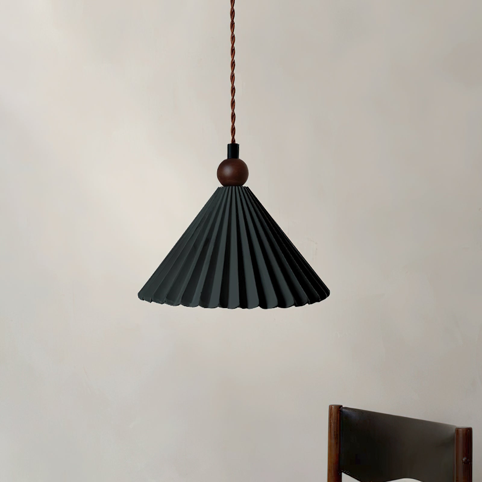 Kolekcja Skyler | Lampa wisząca z plisowanym ceramicznym kloszem | Retro-nowoczesny design do stylowych wnętrz