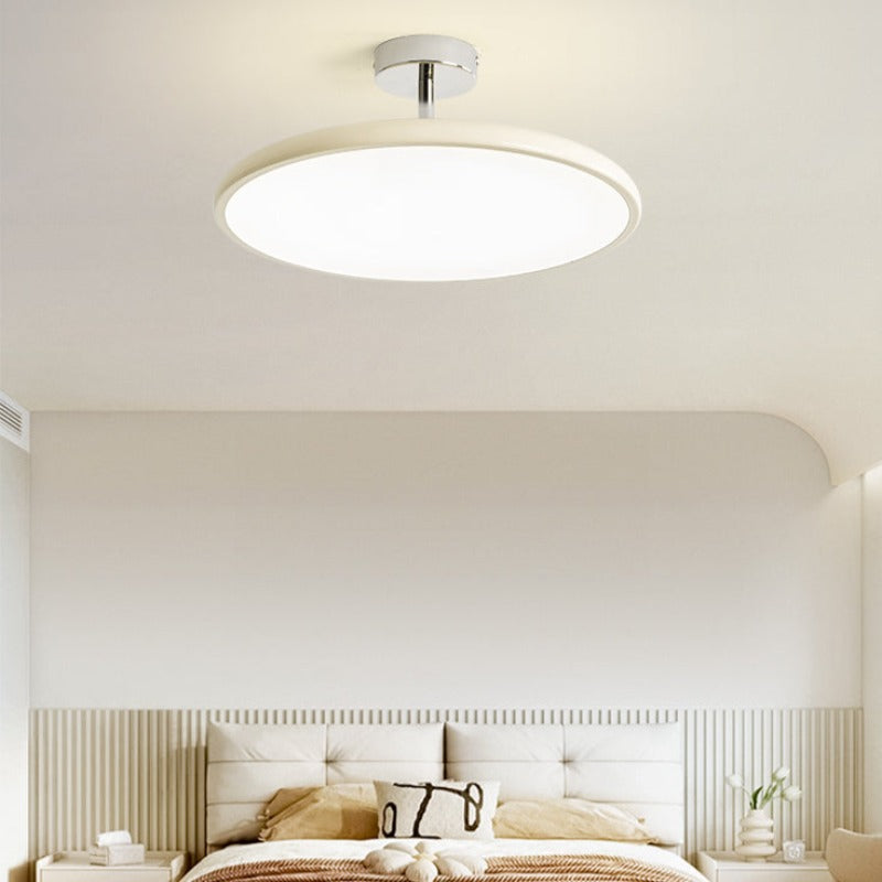 Valentina | Lampa sufitowa typu flush mount z ściemnialnym oświetleniem LED | Elegancki akrylowy klosz zapewniający wszechstronne oświetlenie