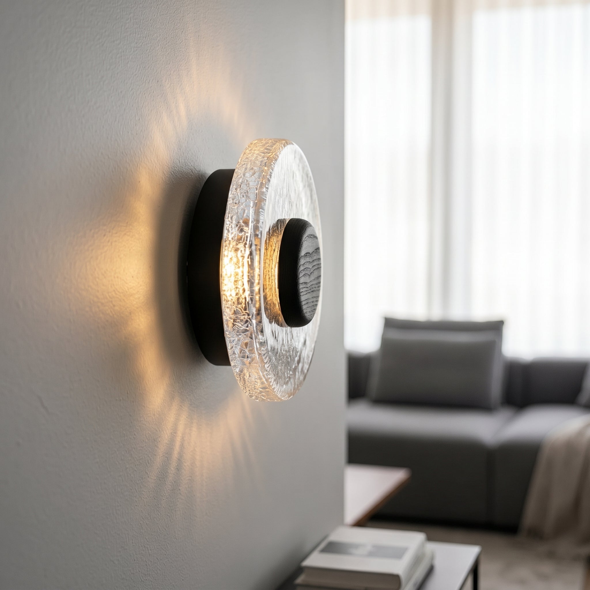 Kolekcja Vedra | Drewniano-szklana lampa ścienna z miękkim, rozproszonym światłem | Minimalistyczny styl nordycki
