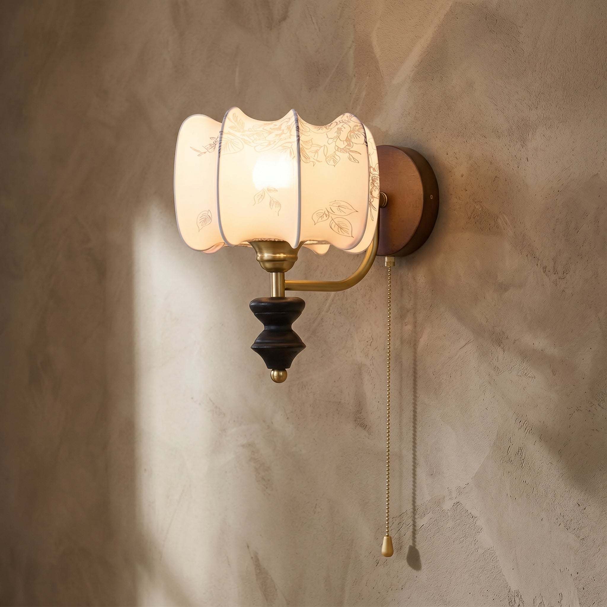 Vintage | Elegancka lampa ścienna z tekstylnym abażurem | Ciepłe i nastrojowe oświetlenie