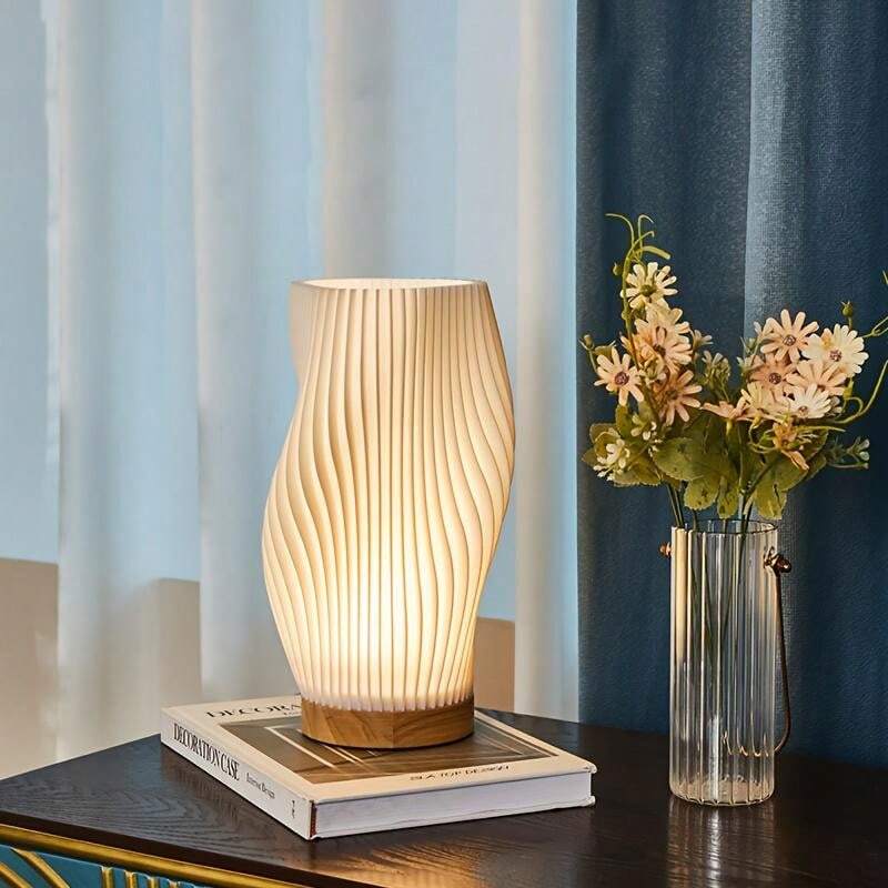 Wavecrest | Ściemnialna lampa stołowa o eleganckim designie | Zasilanie USB dla stylowej atmosfery