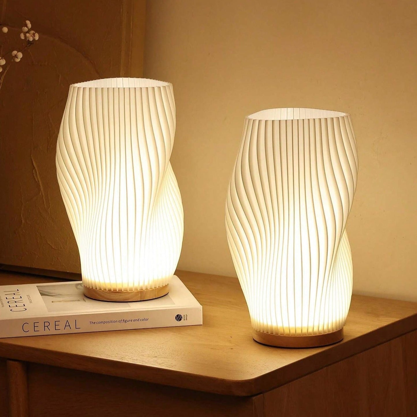 Wavecrest | Ściemnialna lampa stołowa o eleganckim designie | Zasilanie USB dla stylowej atmosfery